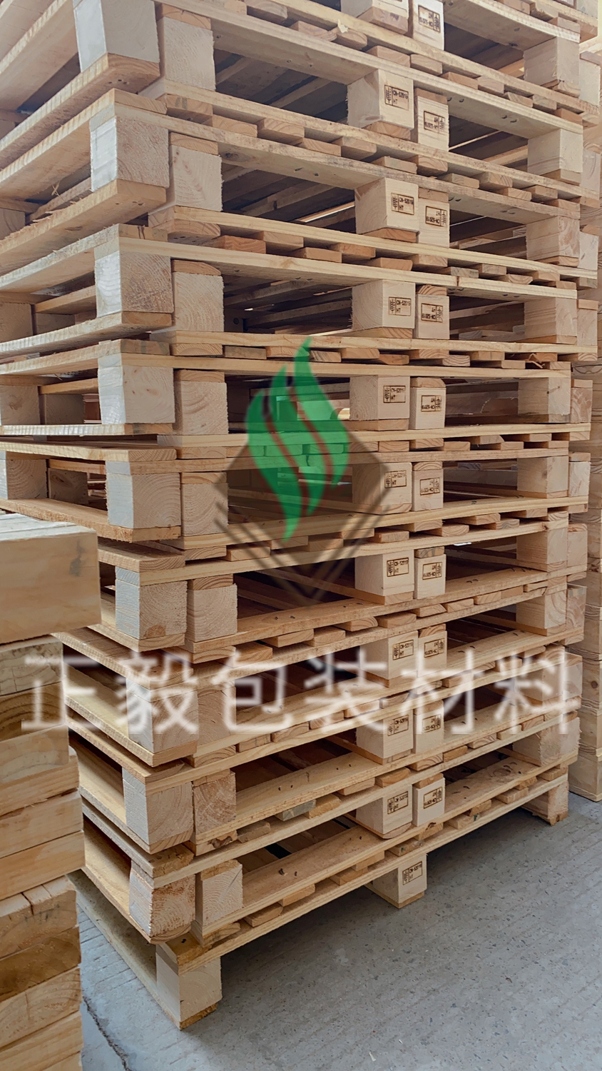 訂購(gòu)出口卡板材質(zhì)與季節(jié)與交期分別不同